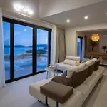 Villa Katerina-stylish 4 Bedroom With Sea View