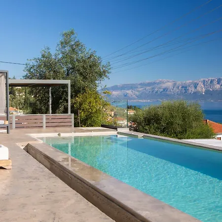 Katerina-stylish 4 Bedroom With Sea View Villa Nydri (Lefkada)