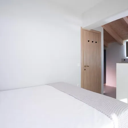 Katerina-stylish 4 Bedroom With Sea View *
