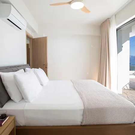 Katerina-stylish 4 Bedroom With Sea View * Nidhrion