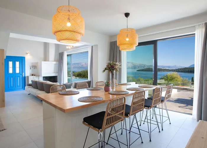 Katerina-stylish 4 Bedroom With Sea View 빌라 니드리