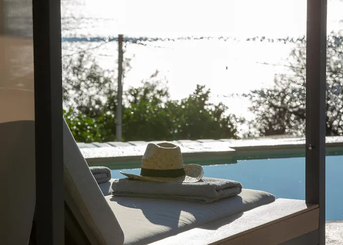 Katerina-stylish 4 Bedroom With Sea View 빌라 *