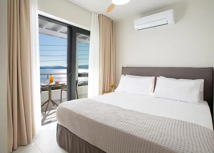 Katerina-stylish 4 Bedroom With Sea View