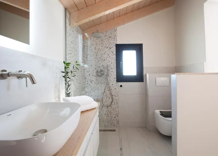 빌라 Katerina-stylish 4 Bedroom With Sea View *